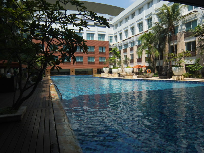 Novotel Mangga Dua Swimming Pool